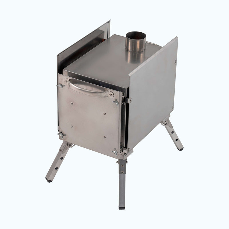 RBM Small Wood Stove With Fire-Resistant Glass «Caminus S»